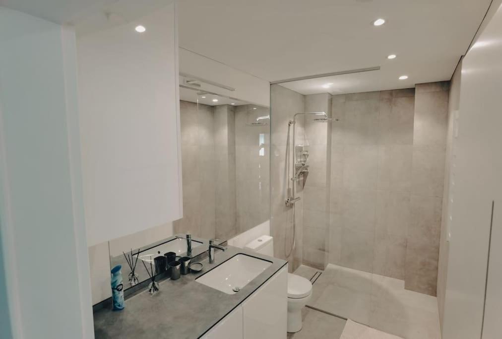Apartment Brand New In Center. *